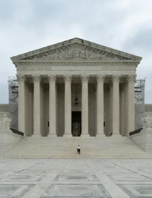Supreme Court Hacker Posted Stolen Government Data on Instagram-01