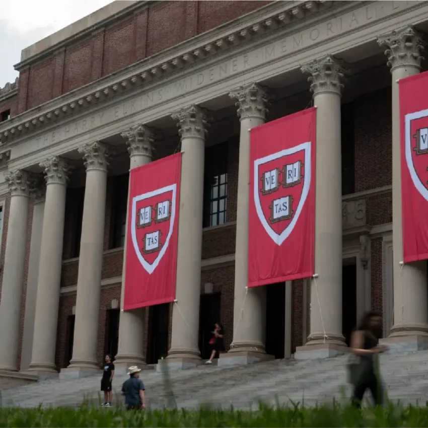 Hackers Publish Personal Information Stolen in Harvard and UPenn Data Breaches-01