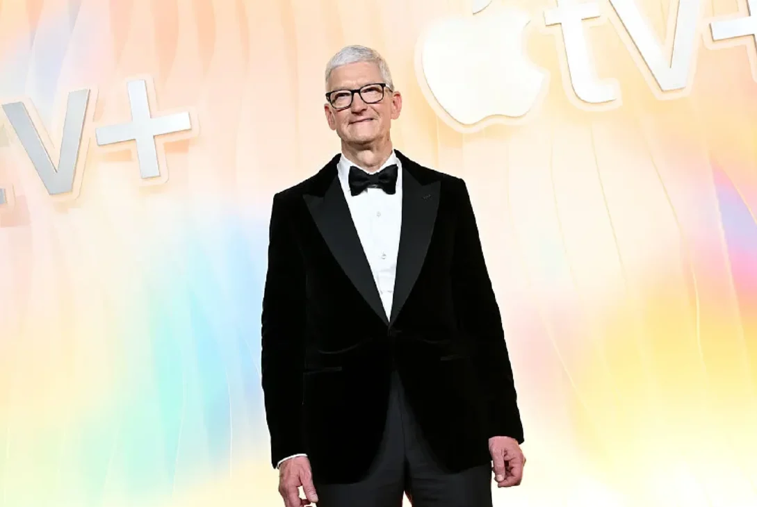 The kids ‘picked last in gym class’ gear up for Super Bowl-01